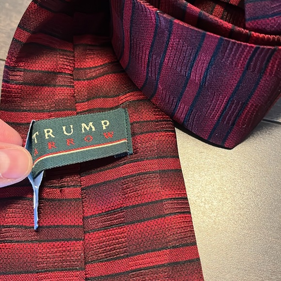 Trump arrow silk tie - Picture 3 of 10